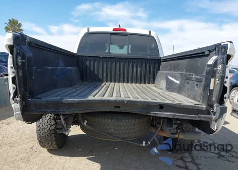 2021 Toyota Tacoma Access Cab z USA, uszkodzony, nr VIN 3TYRX5GN7MT008637